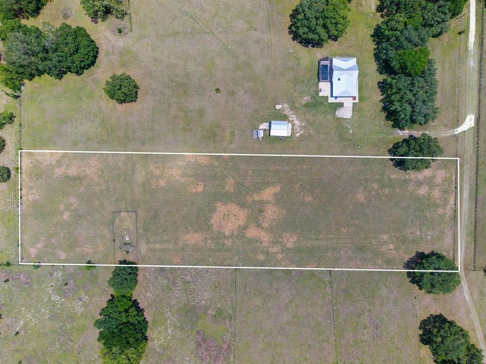 En Venta: $225,000 (5.01 acres)