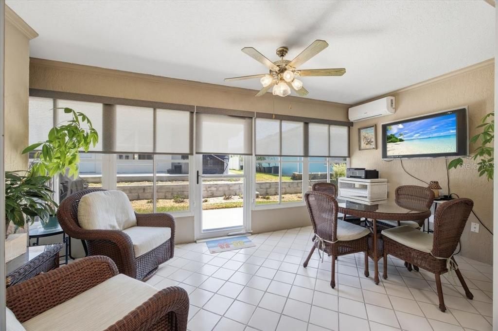 For Sale: $279,000 (3 beds, 2 baths, 1727 Square Feet)