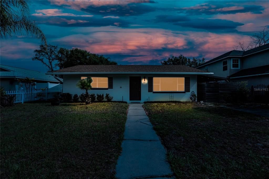 For Sale: $319,000 (3 beds, 2 baths, 1400 Square Feet)