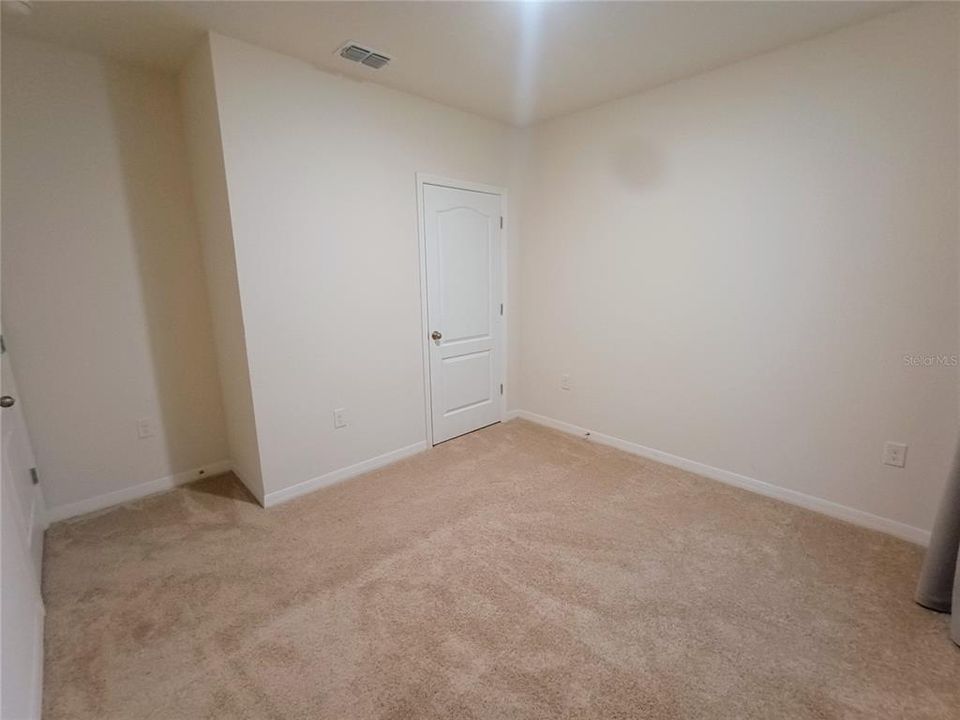 For Rent: $2,700 (4 beds, 2 baths, 1815 Square Feet)