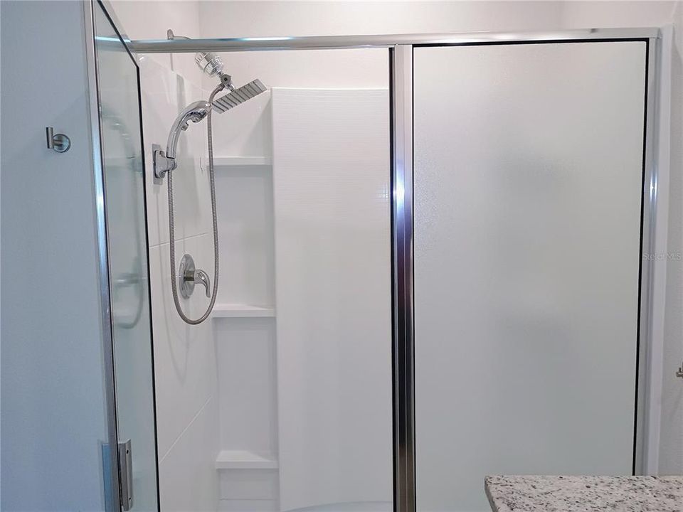 For Rent: $2,700 (4 beds, 2 baths, 1815 Square Feet)