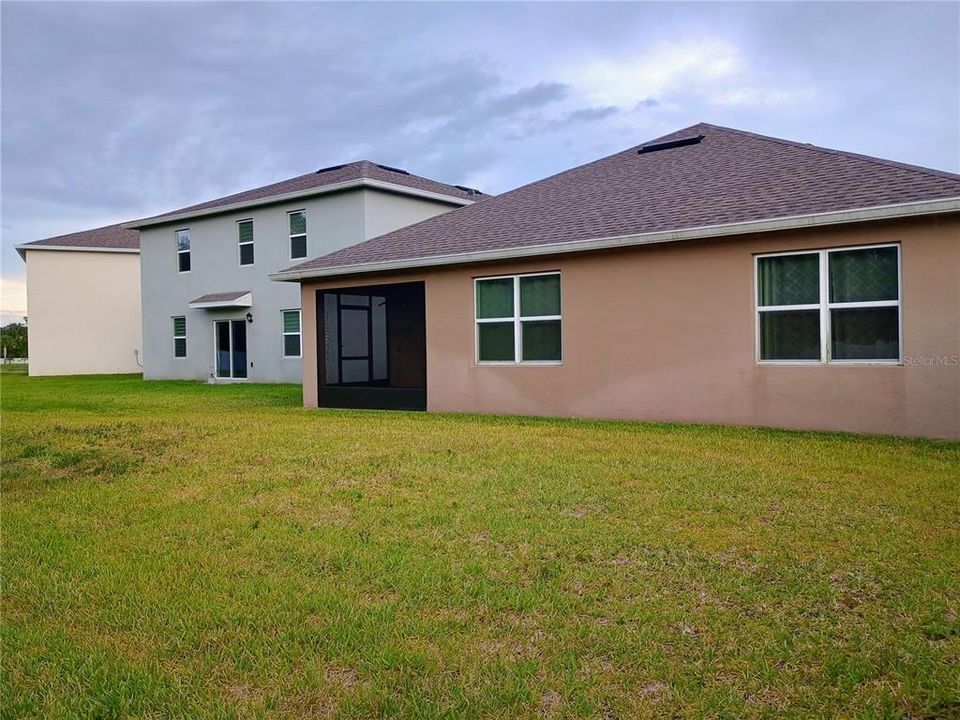 For Rent: $2,700 (4 beds, 2 baths, 1815 Square Feet)