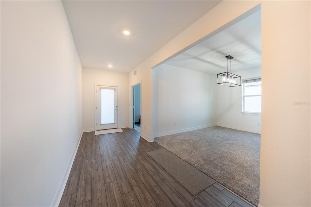For Sale: $449,900 (4 beds, 3 baths, 2486 Square Feet)