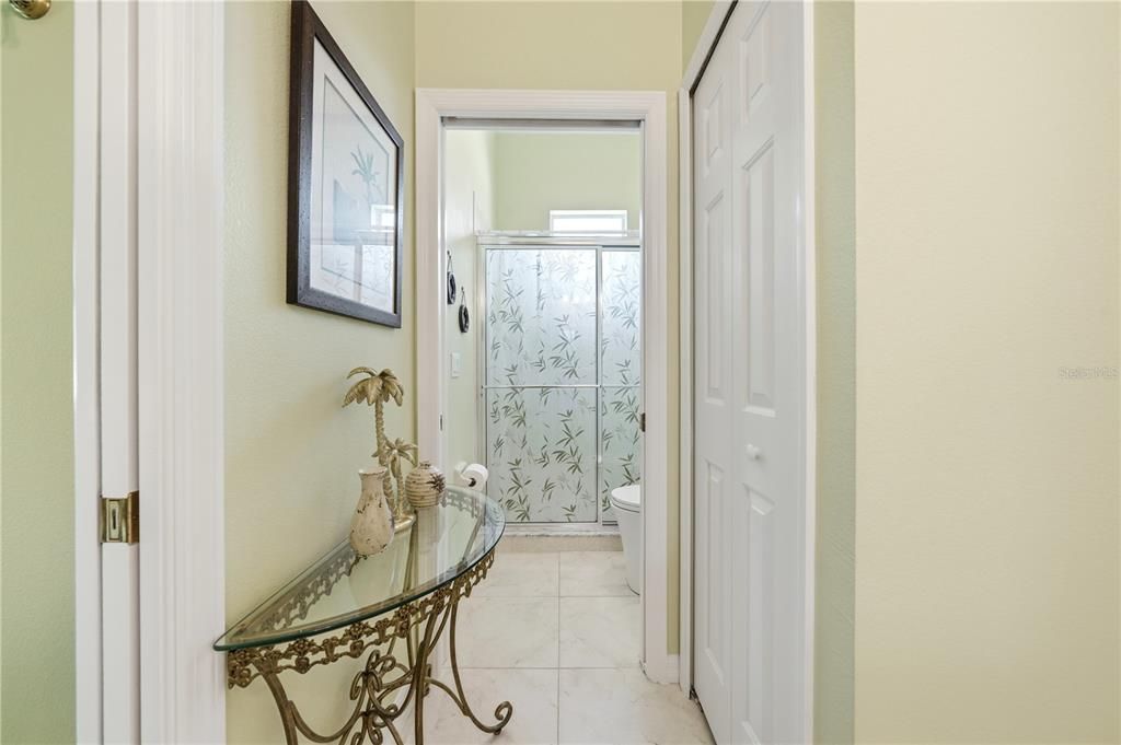 En Venta: $459,900 (3 camas, 2 baños, 2228 Pies cuadrados)