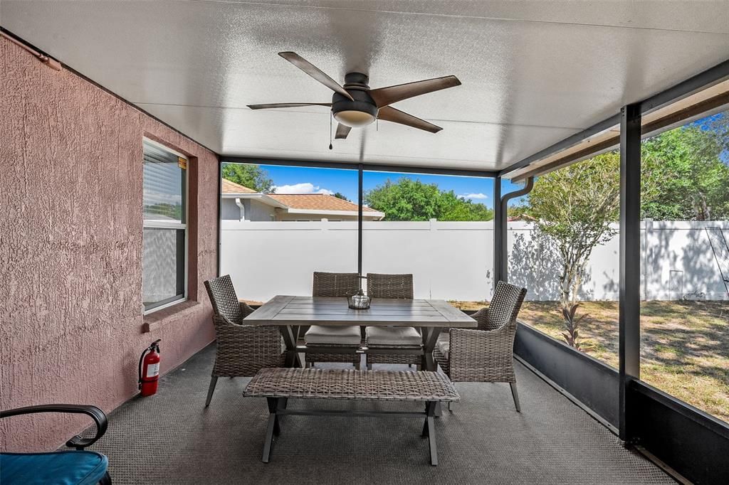 For Sale: $355,000 (3 beds, 2 baths, 1596 Square Feet)