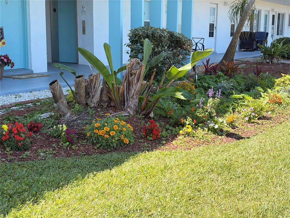 For Rent: $1,250 (1 beds, 1 baths, 612 Square Feet)