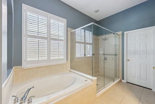 Active With Contract: $630,000 (3 beds, 2 baths, 2100 Square Feet)