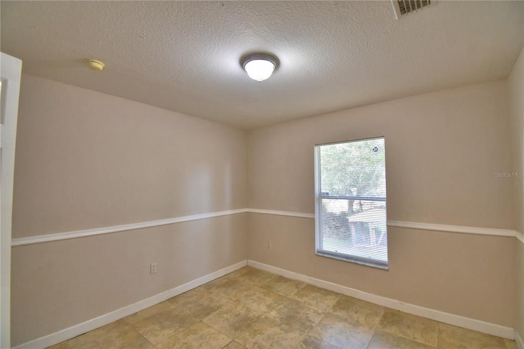 For Rent: $1,595 (3 beds, 2 baths, 1475 Square Feet)