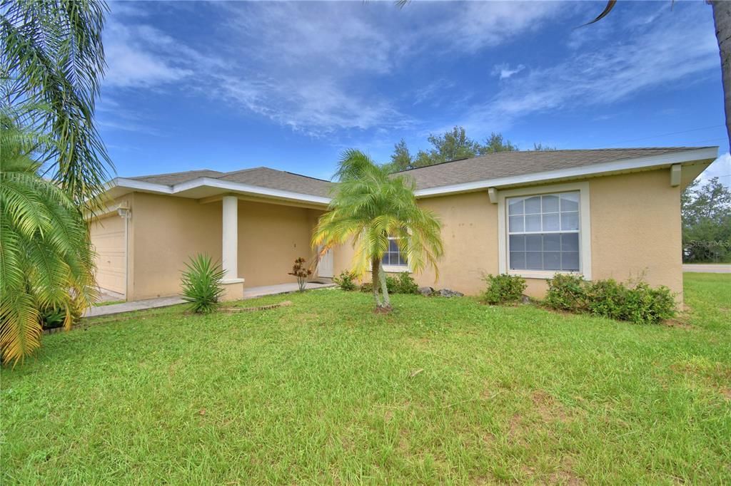 For Rent: $1,595 (3 beds, 2 baths, 1475 Square Feet)