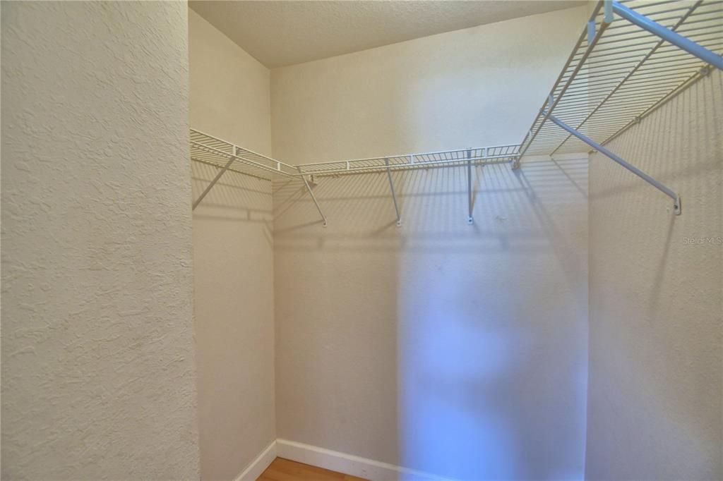 For Rent: $1,595 (3 beds, 2 baths, 1475 Square Feet)