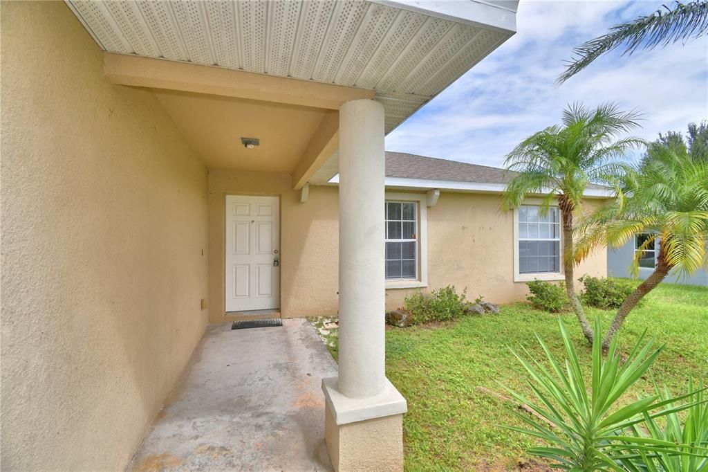 For Rent: $1,595 (3 beds, 2 baths, 1475 Square Feet)