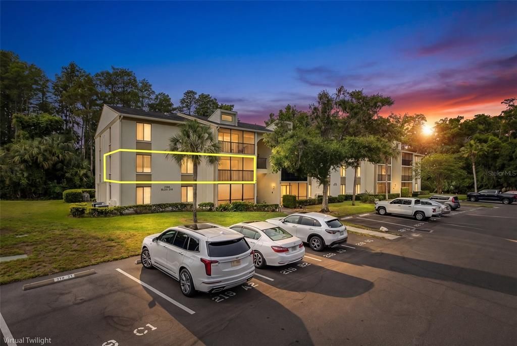 For Sale: $158,000 (2 beds, 2 baths, 979 Square Feet)