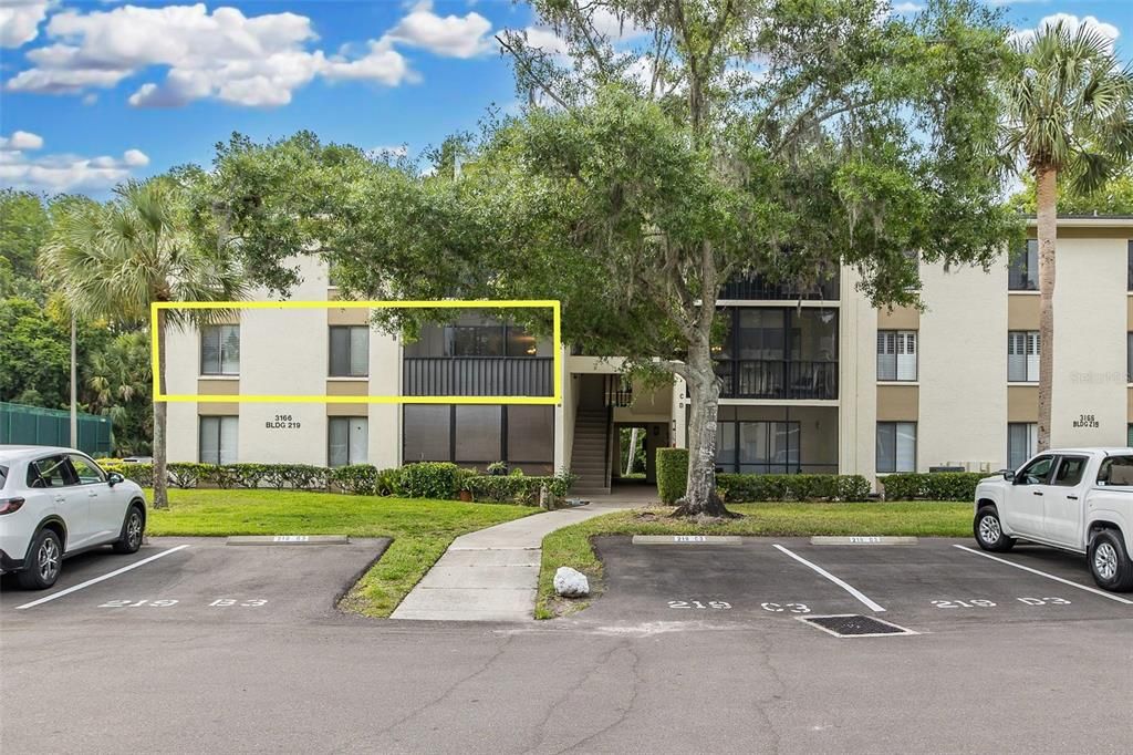 For Sale: $158,000 (2 beds, 2 baths, 979 Square Feet)