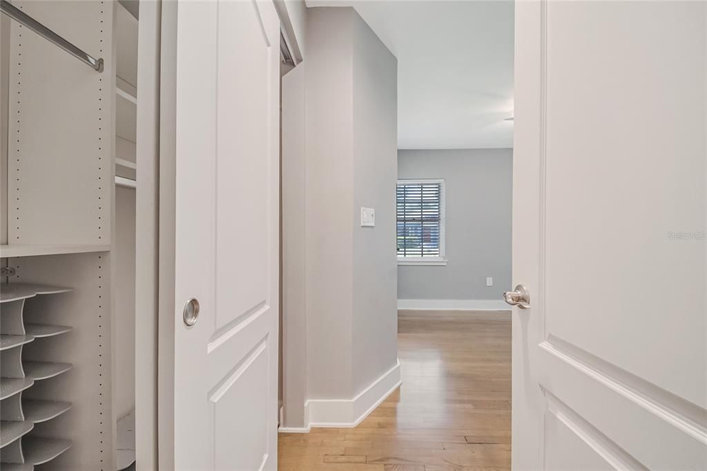 Active With Contract: $465,000 (3 beds, 2 baths, 1424 Square Feet)