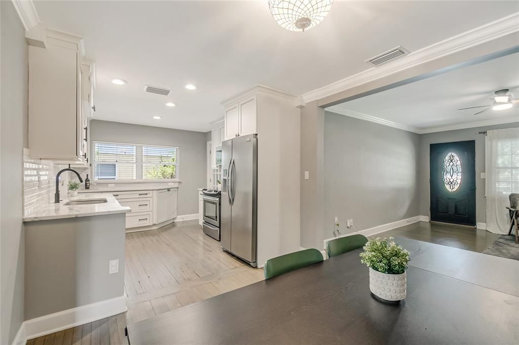 Active With Contract: $465,000 (3 beds, 2 baths, 1424 Square Feet)