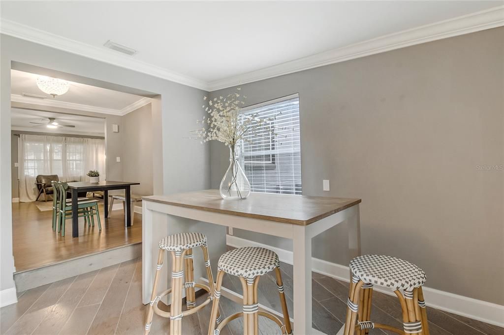 Active With Contract: $465,000 (3 beds, 2 baths, 1424 Square Feet)