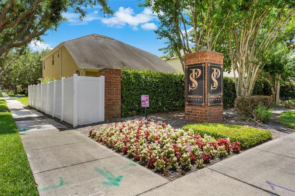 Activo con contrato: $325,000 (2 camas, 2 baños, 1411 Pies cuadrados)