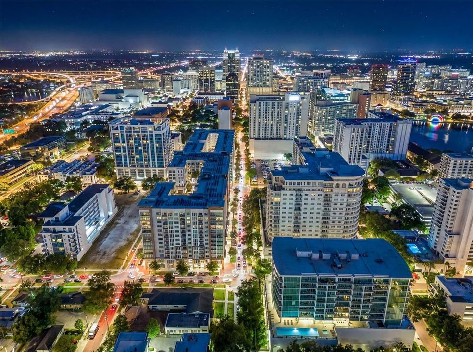 На продажу: $895,000 (3 спален, 2 ванн, 2035 Квадратных фут)