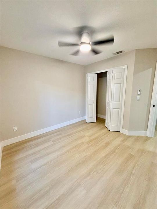 En Venta: $315,900 (2 camas, 2 baños, 956 Pies cuadrados)