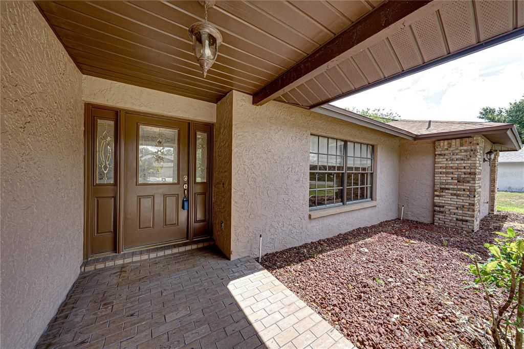 En Venta: $430,000 (3 camas, 2 baños, 2047 Pies cuadrados)