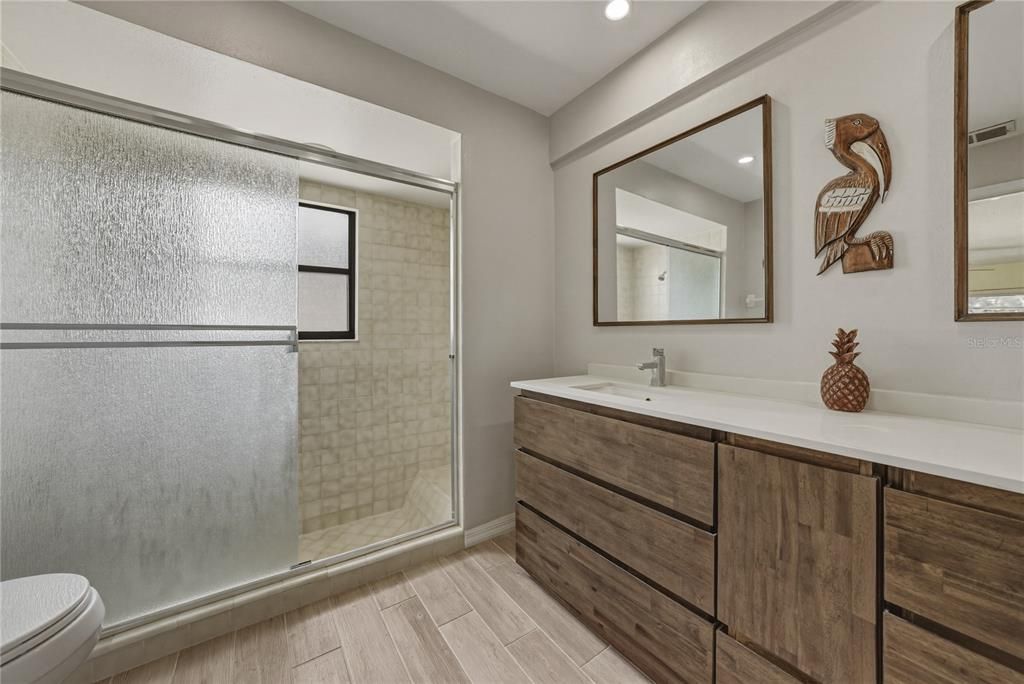 En Venta: $430,000 (3 camas, 2 baños, 2047 Pies cuadrados)