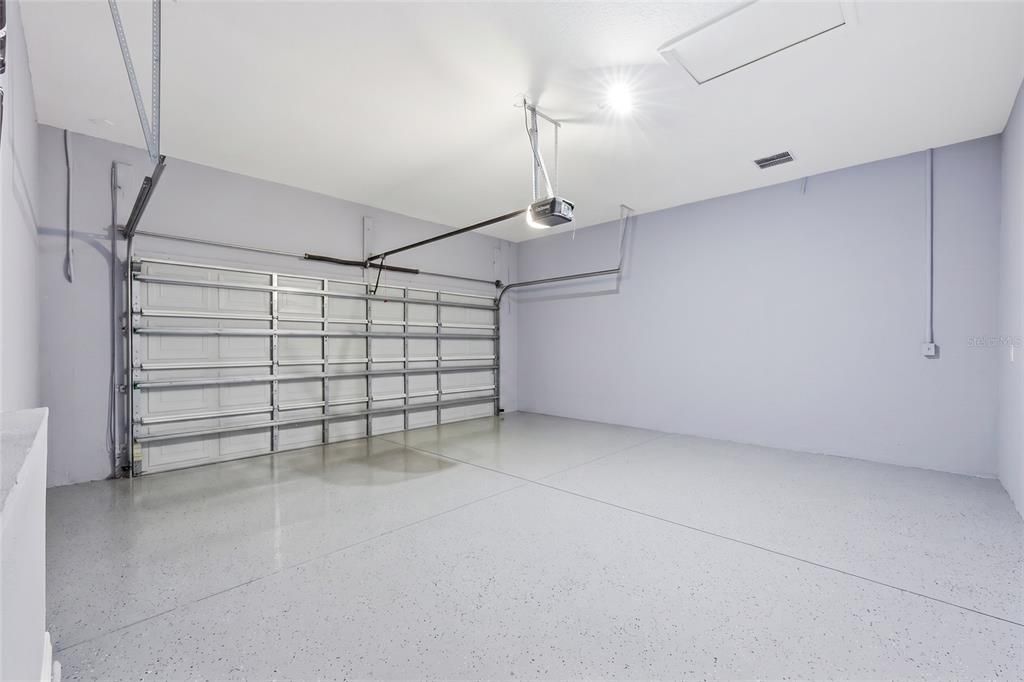 На продажу: $449,990 (3 спален, 2 ванн, 1832 Квадратных фут)
