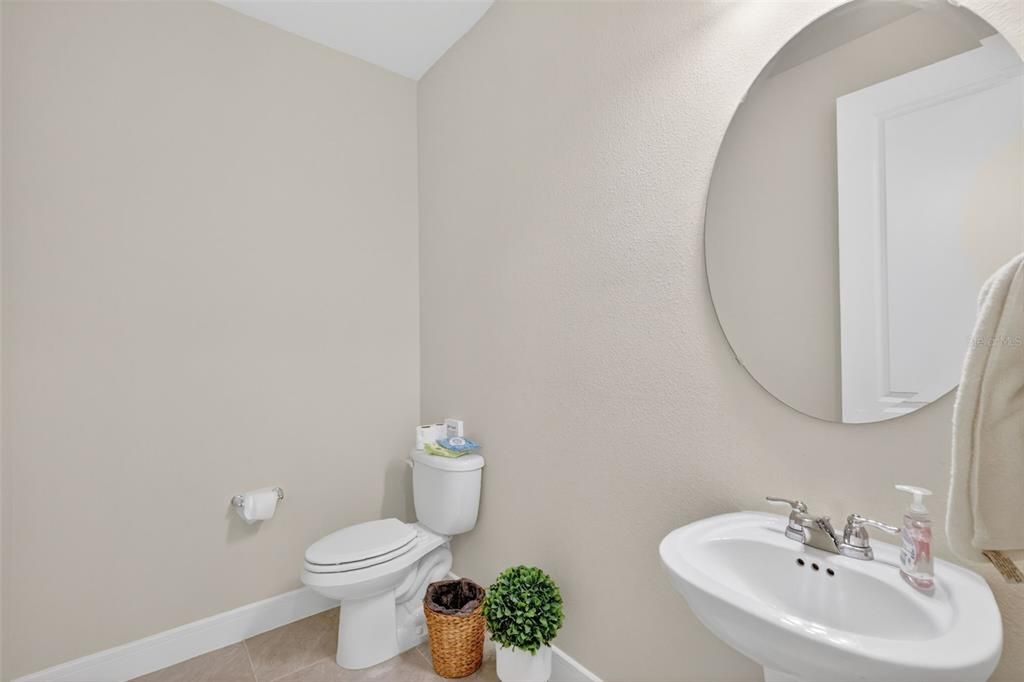 En Venta: $599,000 (4 camas, 3 baños, 2909 Pies cuadrados)