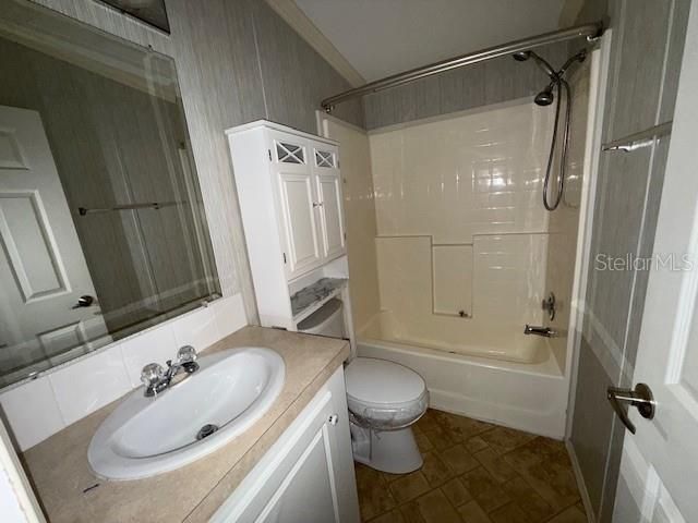For Sale: $138,000 (2 beds, 2 baths, 1175 Square Feet)