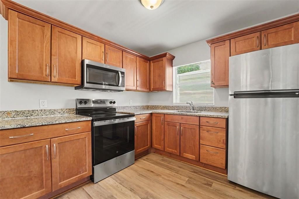 For Sale: $314,900 (4 beds, 1 baths, 1110 Square Feet)