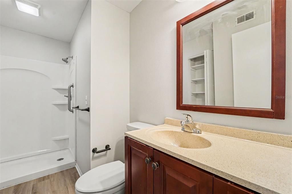 For Sale: $314,900 (4 beds, 1 baths, 1110 Square Feet)
