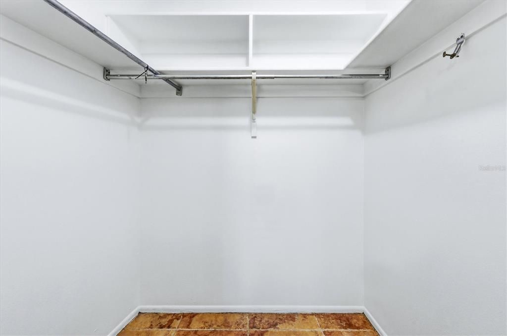 В аренду: $1,650 (2 спален, 2 ванн, 1920 Квадратных фут)