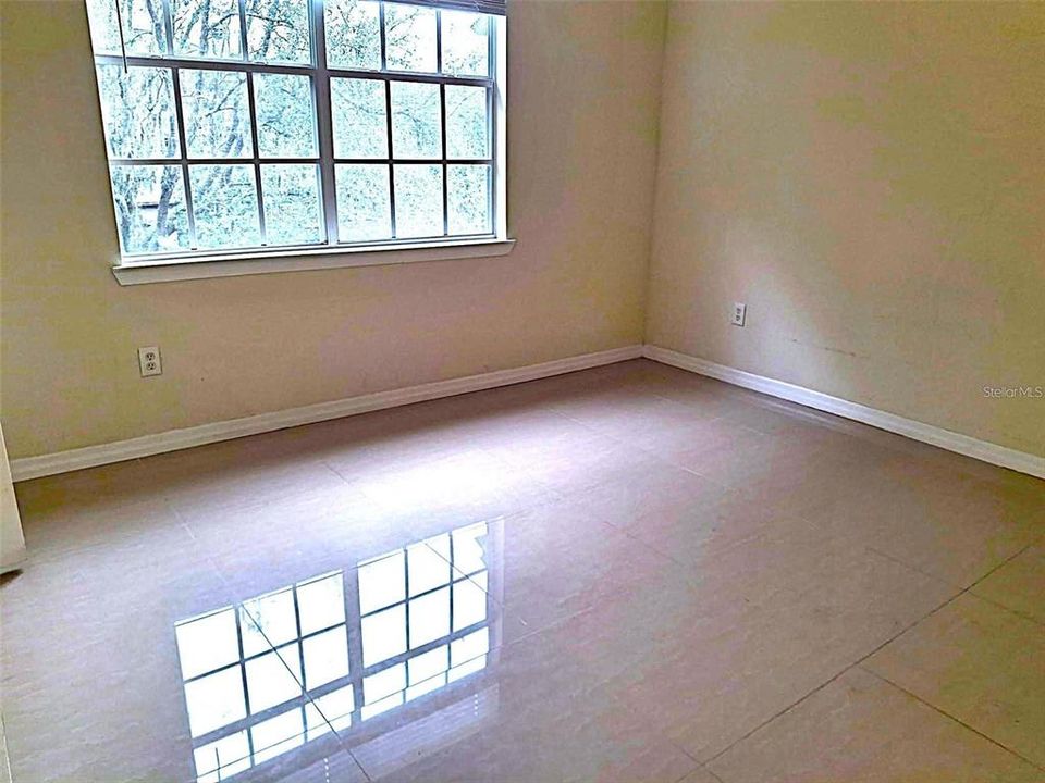 В аренду: $1,750 (2 спален, 2 ванн, 1087 Квадратных фут)