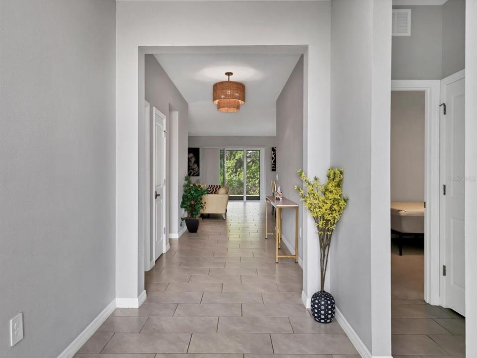 For Rent: $3,500 (4 beds, 2 baths, 2045 Square Feet)