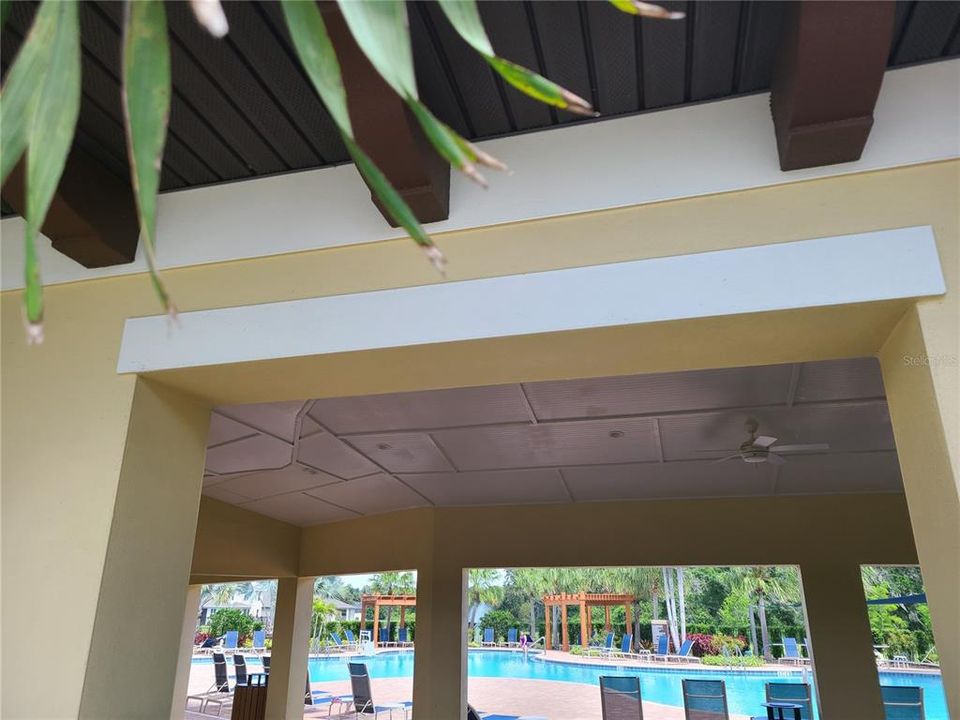 For Rent: $3,500 (4 beds, 2 baths, 2045 Square Feet)