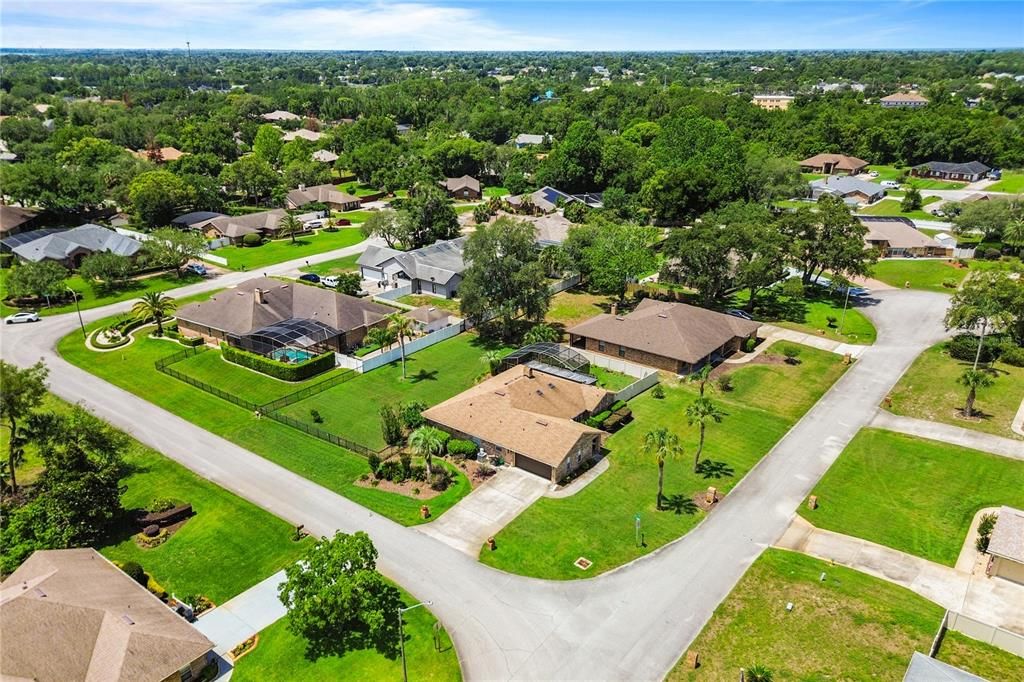 Activo con contrato: $515,000 (3 camas, 2 baños, 2456 Pies cuadrados)
