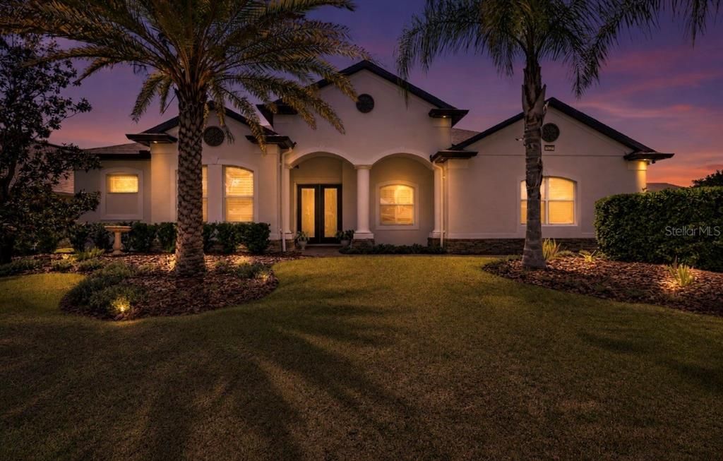 For Sale: $685,000 (4 beds, 3 baths, 3159 Square Feet)