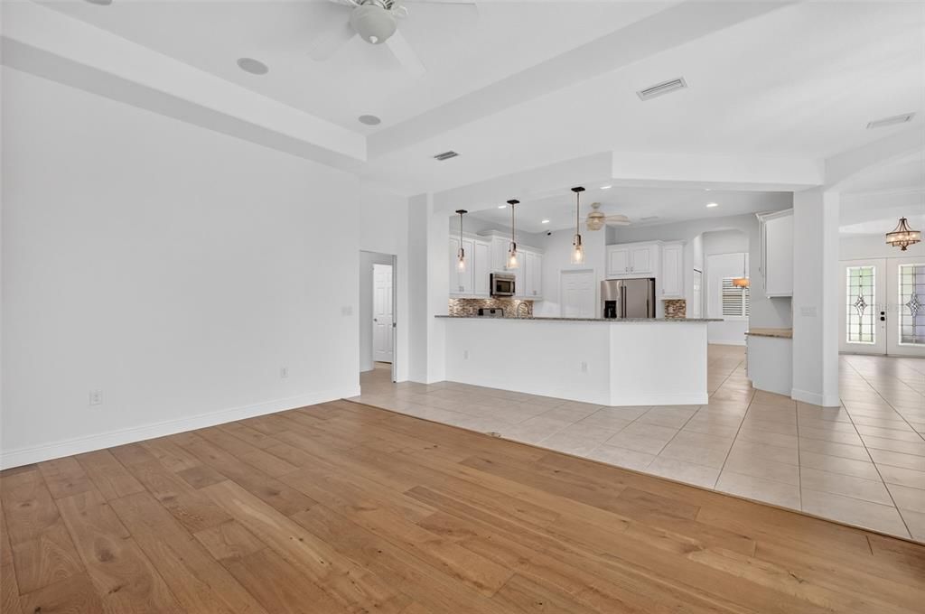 For Sale: $685,000 (4 beds, 3 baths, 3159 Square Feet)