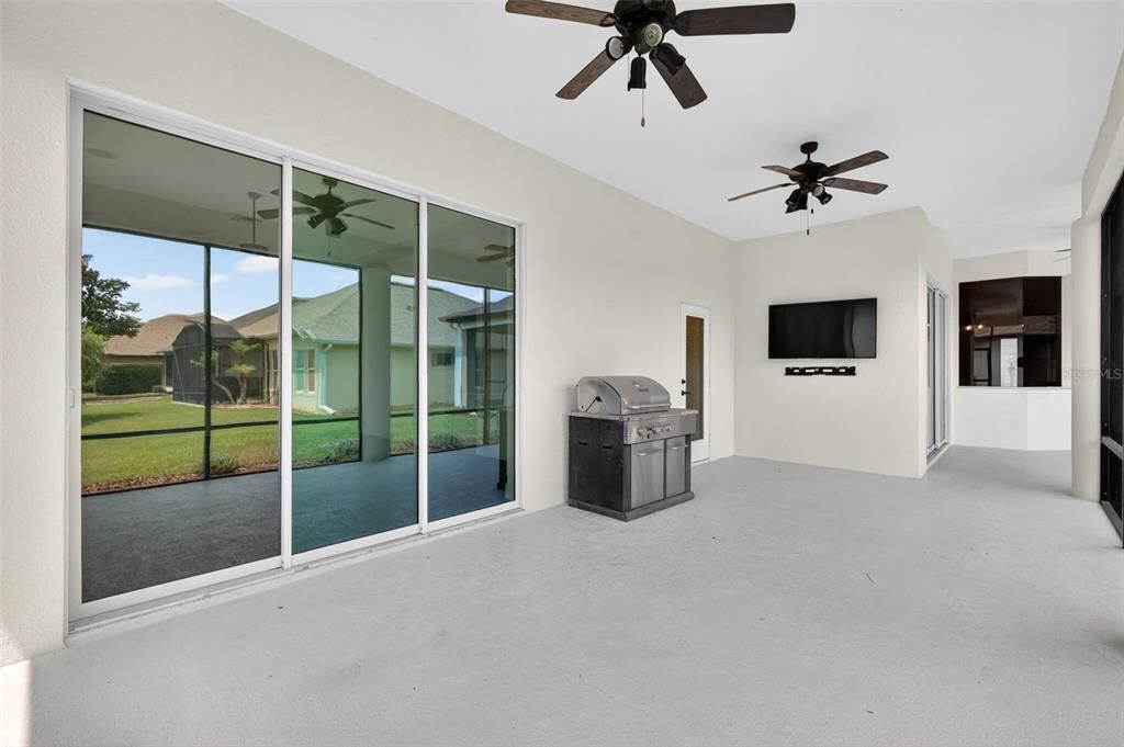 For Sale: $685,000 (4 beds, 3 baths, 3159 Square Feet)
