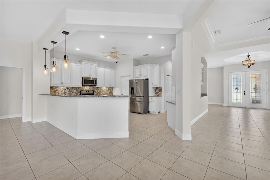 For Sale: $685,000 (4 beds, 3 baths, 3159 Square Feet)