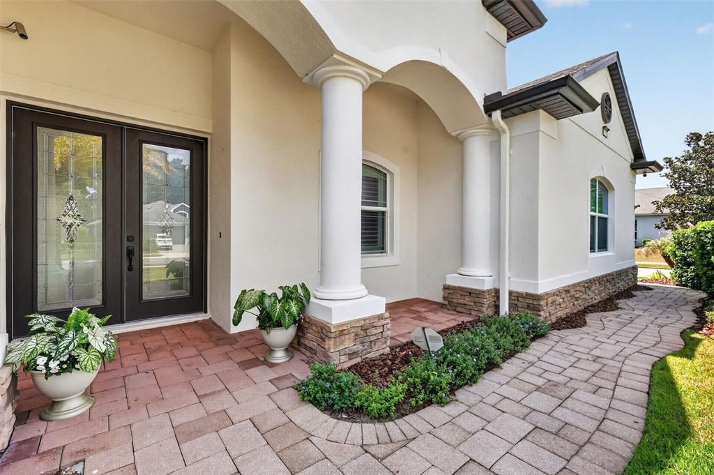 For Sale: $685,000 (4 beds, 3 baths, 3159 Square Feet)