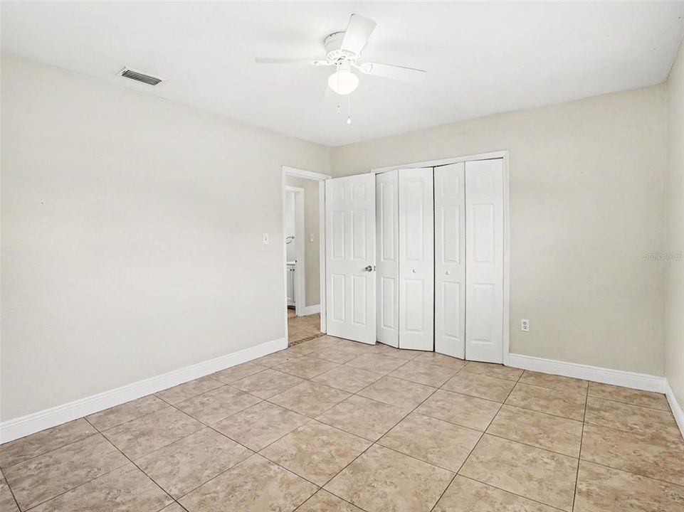 For Sale: $254,900 (4 beds, 2 baths, 1168 Square Feet)