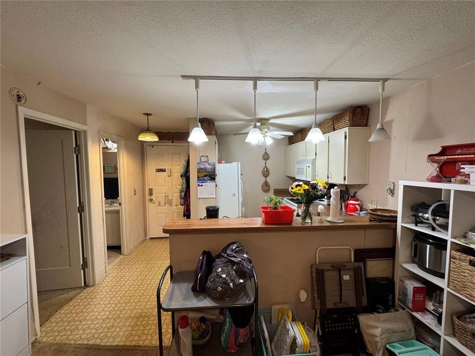 Activo con contrato: $120,000 (2 camas, 2 baños, 956 Pies cuadrados)