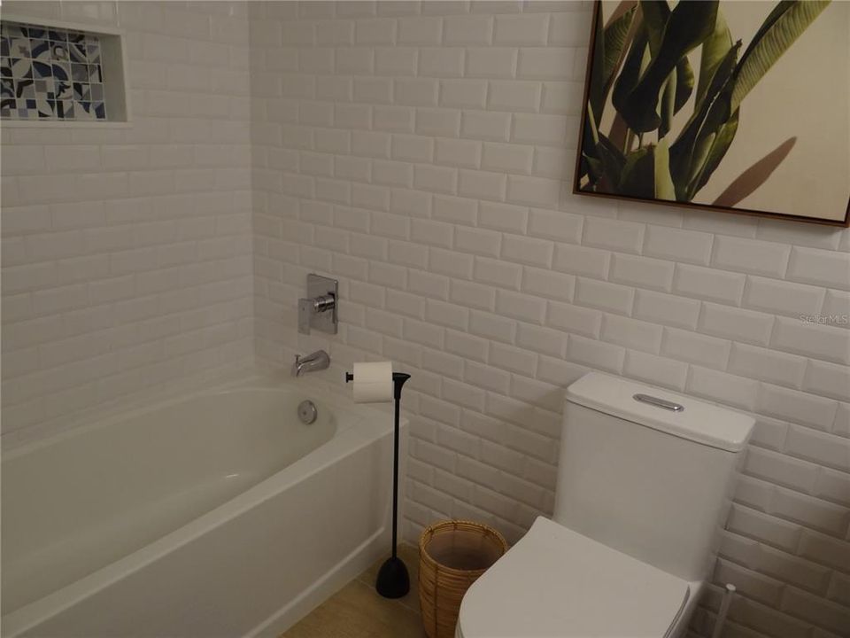 For Rent: $5,000 (3 beds, 2 baths, 2213 Square Feet)