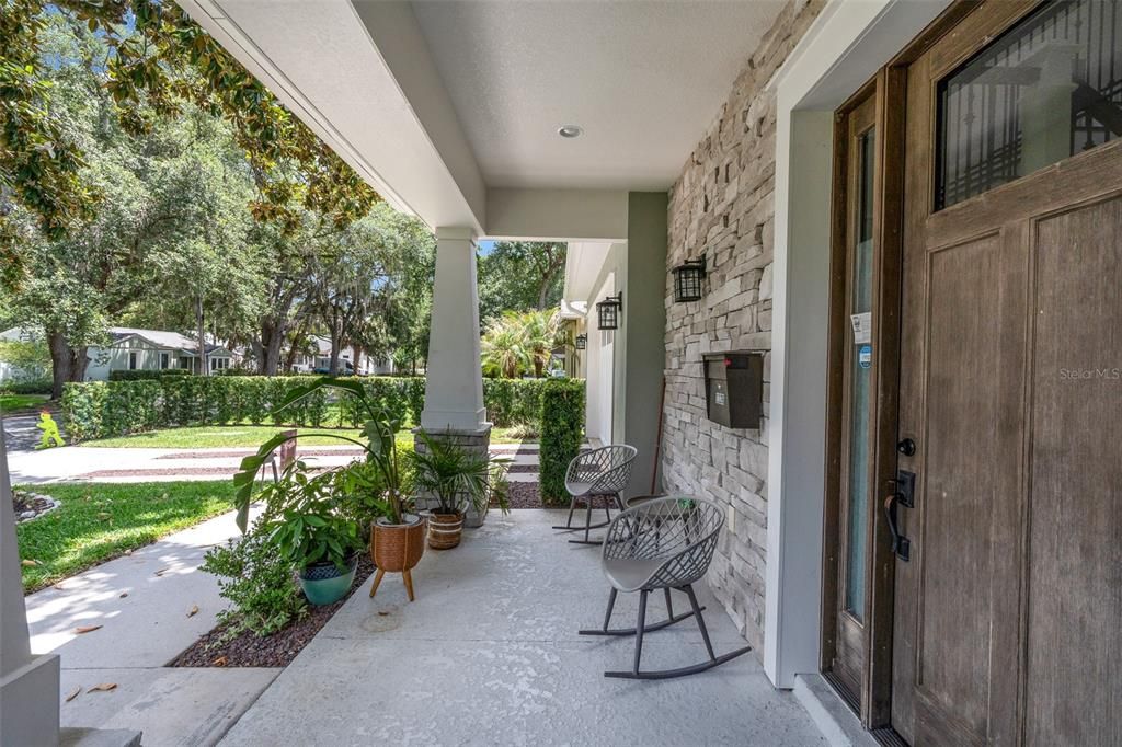 For Sale: $1,100,000 (4 beds, 3 baths, 3046 Square Feet)