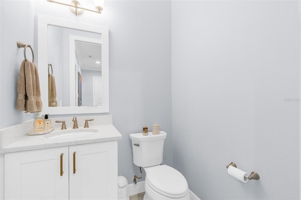 For Sale: $1,100,000 (4 beds, 3 baths, 3046 Square Feet)