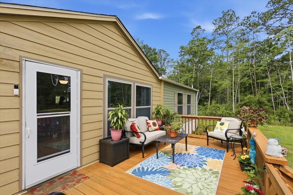 For Sale: $289,000 (4 beds, 2 baths, 1622 Square Feet)