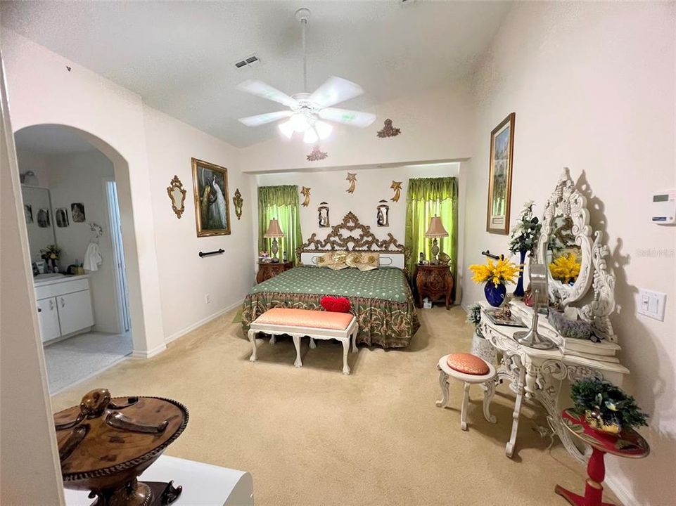 En Venta: $387,000 (3 camas, 2 baños, 1683 Pies cuadrados)