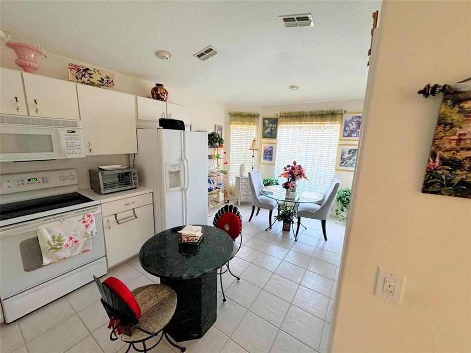 En Venta: $387,000 (3 camas, 2 baños, 1683 Pies cuadrados)