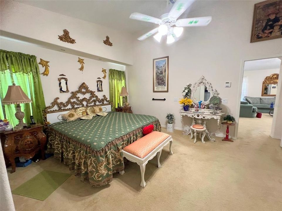 En Venta: $387,000 (3 camas, 2 baños, 1683 Pies cuadrados)