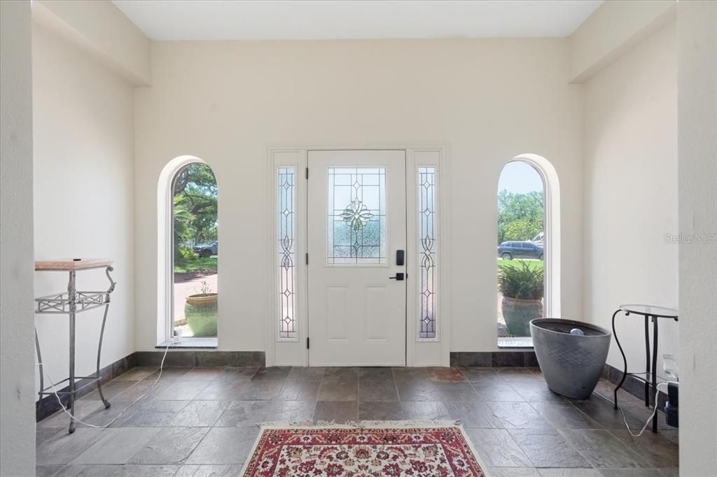 For Sale: $1,050,000 (3 beds, 2 baths, 3164 Square Feet)